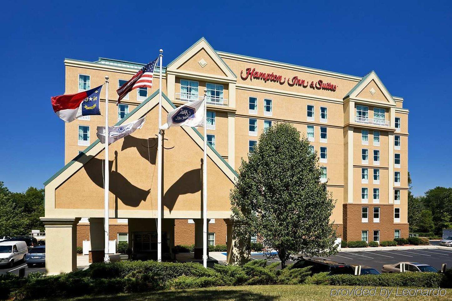 Hampton Inn & Suites Charlotte Arrowood Rd Exterior foto